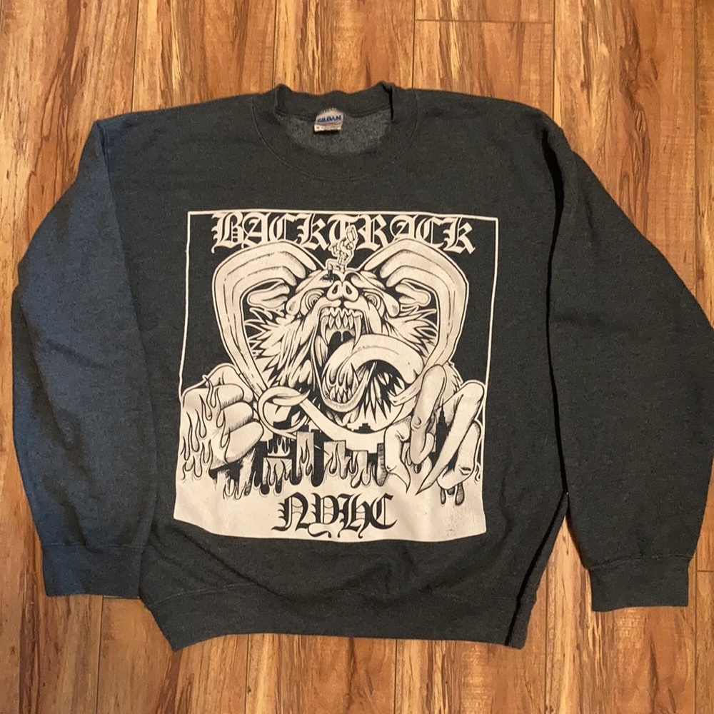 Early 2010s Backtrack tour crew neck.